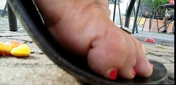  Candid mature very dirty feet